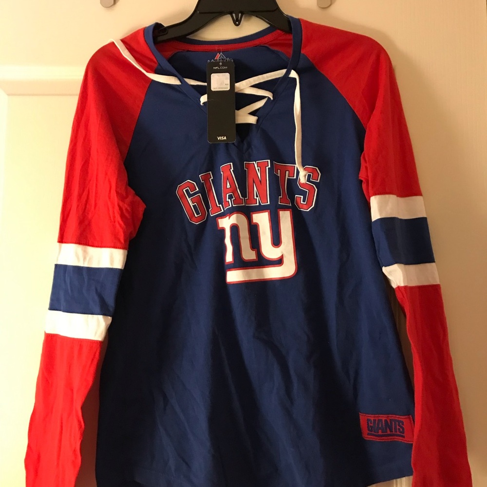 NWT. NFL.com Ladies long sleeve Giants shirt. V neck with lace up top. Medium.